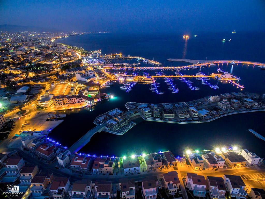 Artemis Boutique Apartment 1 Limassol Szoba fotó
